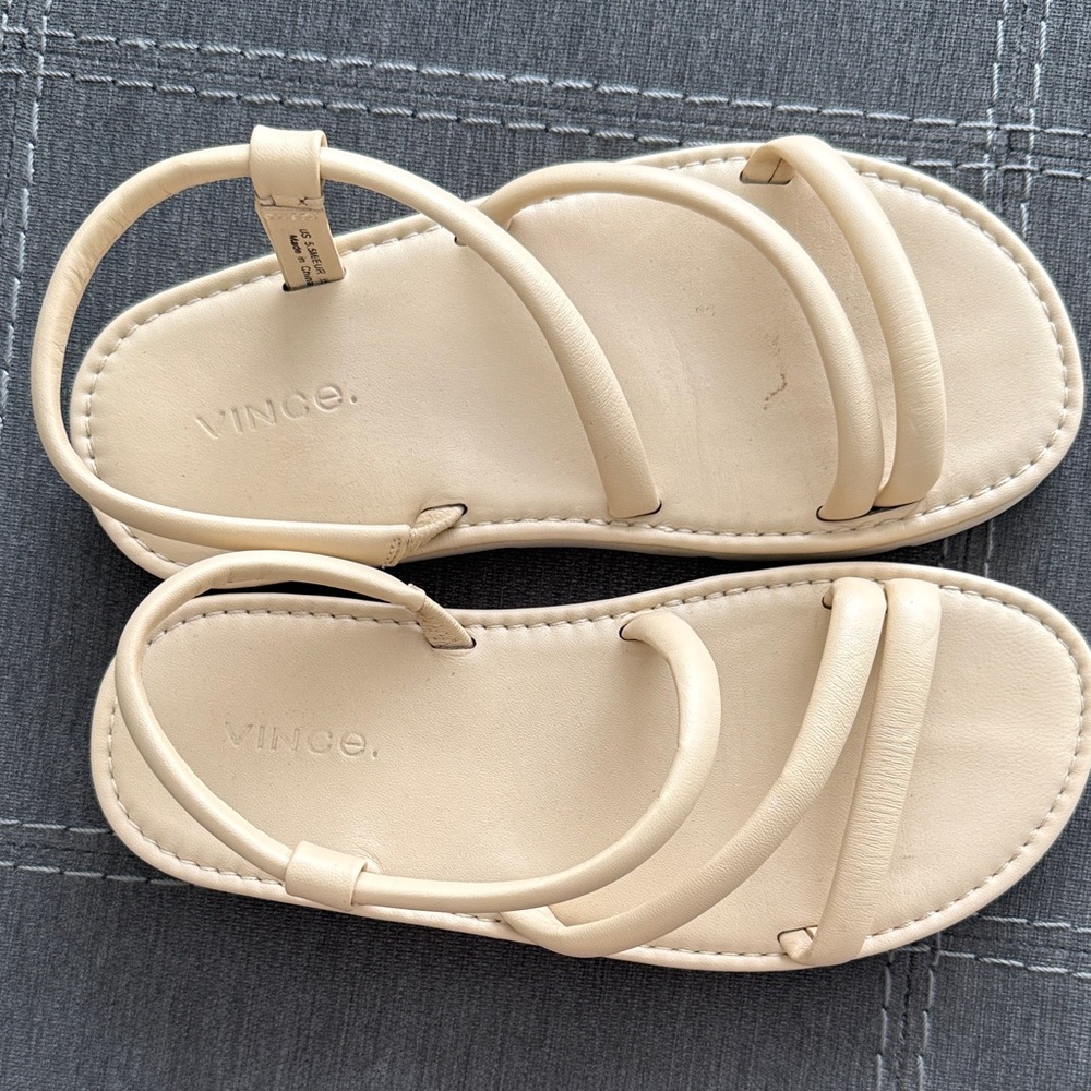 Vince Ondrea Women's Sandals in Cream